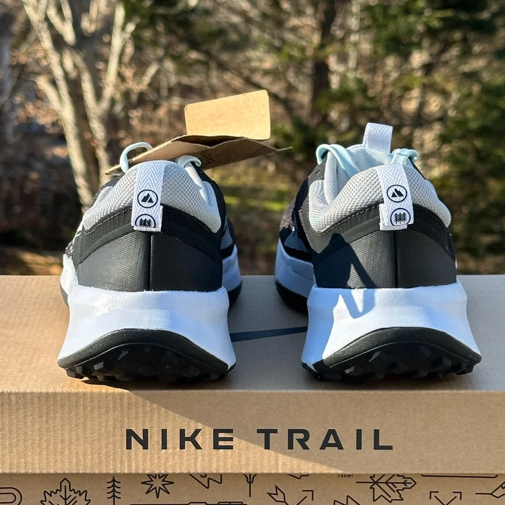 Nike Black Juniper Trail Casual Sneaker Womens 7 ; fits Youth 5.5 NEW